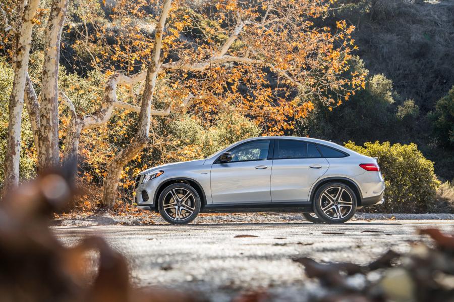  Mercedes-AMG GLE43 4Matic Coupe 2016 года  (NA) (фото 11 из 21)